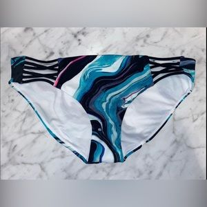 VS PINK marble bikini bottoms! NWOT. SIZE L